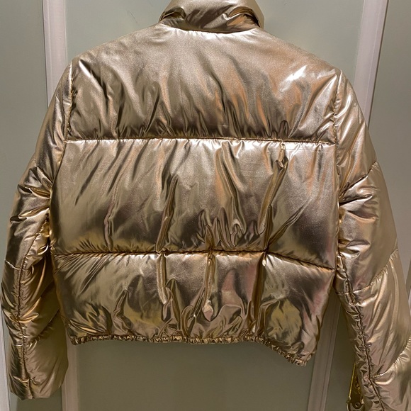 Beautiful Gold Tone Puffer Jacket - Picture 2 of 3